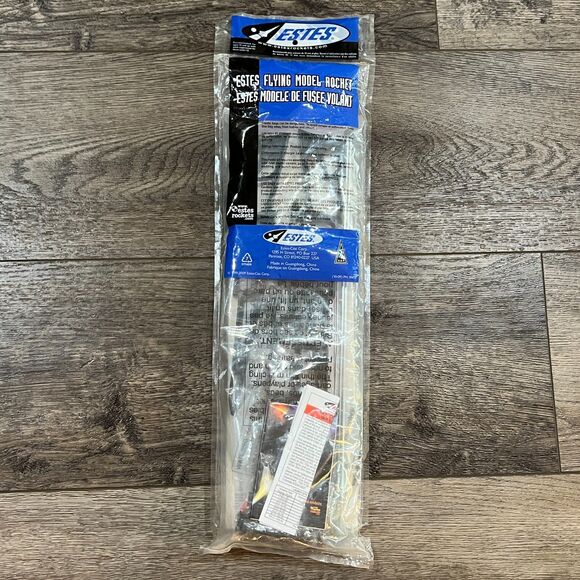 NEW IN PACKAGE! Estes 302215 Porta-Pad II Launch Pad - Picture 7 of 10